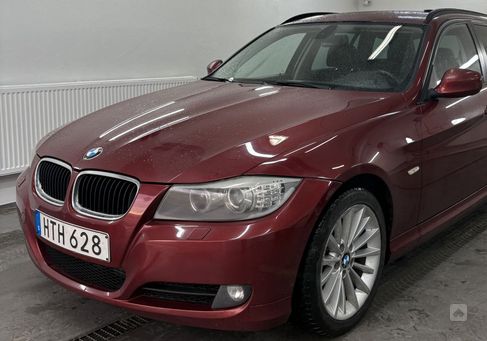 BMW 320, 2011