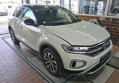 Volkswagen T-Roc, 2022