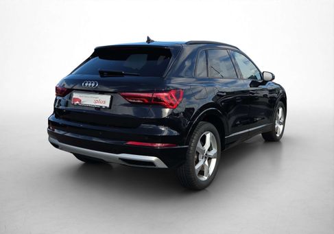 Audi Q3, 2023 3