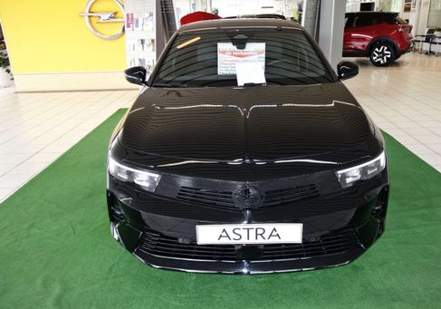 Opel Astra, 2025