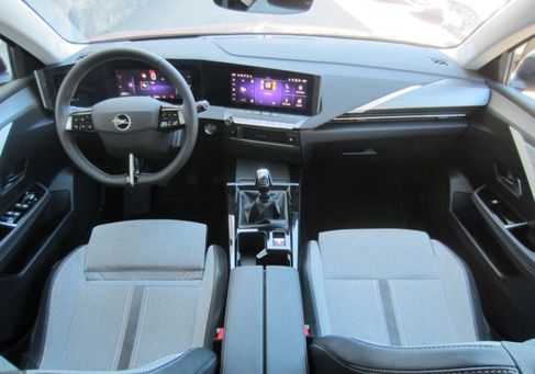 Opel Astra, 2023