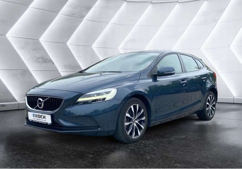 Volvo V40, 2019