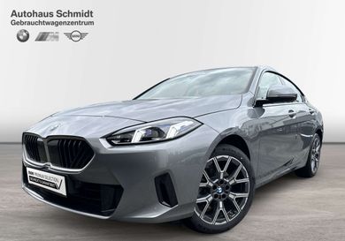 BMW 220, 2025