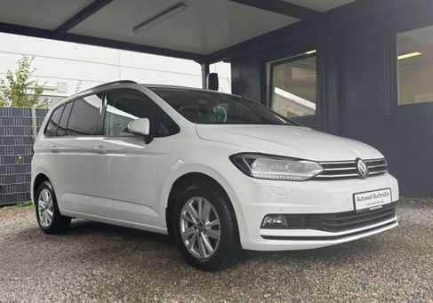 Volkswagen Touran, 2023 2