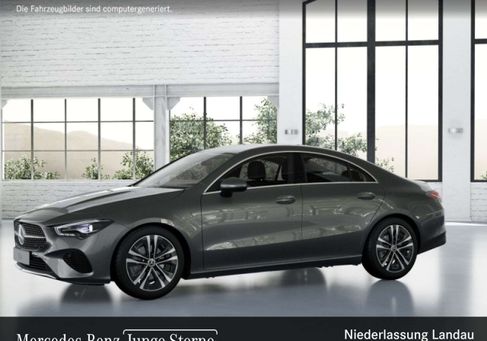 Mercedes-Benz CLA 180, 2026 3