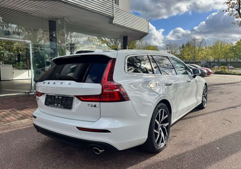 Volvo V60, 2020