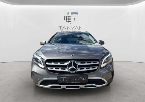 Mercedes-Benz GLA 220, 2018 2