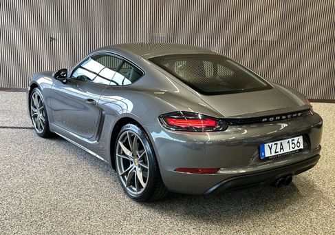 Porsche 718, 2018