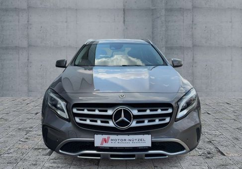 Mercedes-Benz GLA 180, 2019