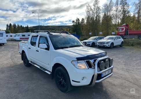 Nissan Navara, 2012