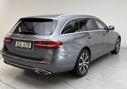 Mercedes-Benz E 300, 2021 3