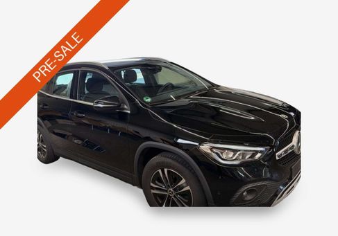 Mercedes-Benz GLA 200, 2023 3
