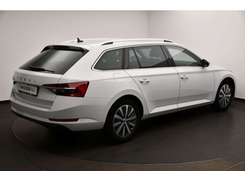 Skoda Superb, 2023