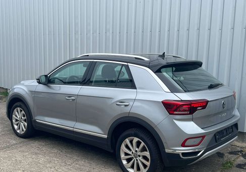 Volkswagen T-Roc, 2024 3