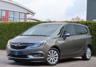 Opel Zafira, 2018