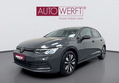 Volkswagen Golf, 2023