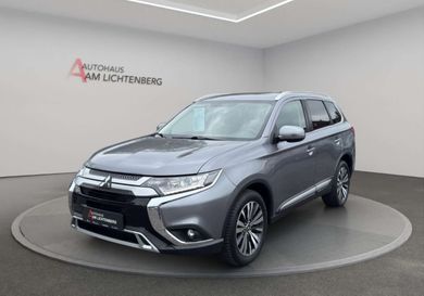 Mitsubishi Outlander, 2020