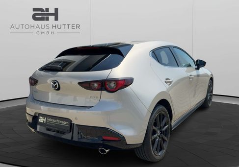 Mazda 3, 2023