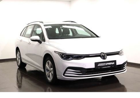 Volkswagen Golf, 2021