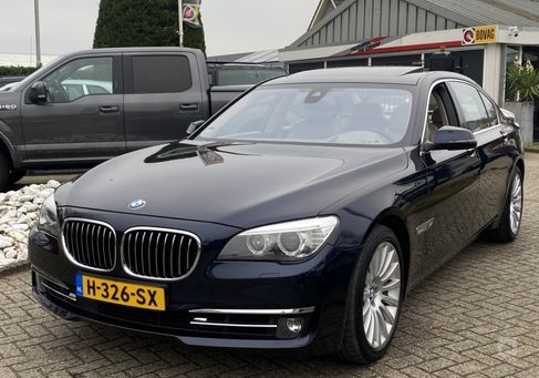 BMW 760, 2012