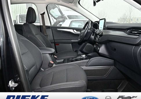 Ford Kuga, 2021