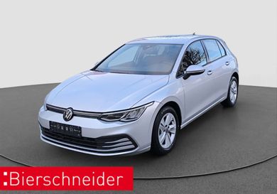 Volkswagen Golf, 2023