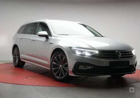 Volkswagen Passat Variant, 2020