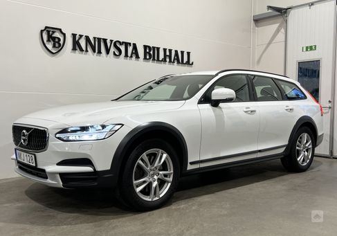 Volvo V90 Cross Country, 2018