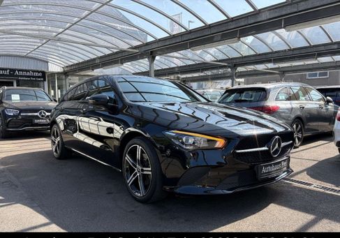 Mercedes-Benz CLA 200, 2023
