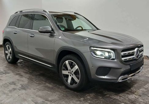Mercedes-Benz GLB 200, 2020