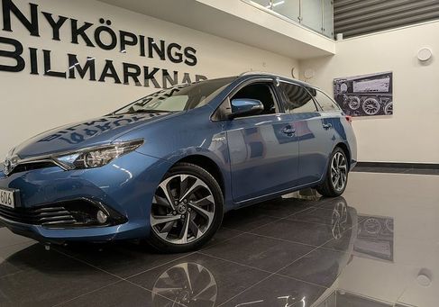Toyota Auris Touring Sports, 2016