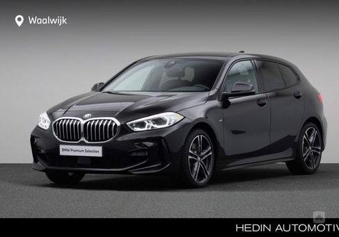 BMW 120, 2023