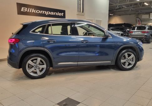 Mercedes-Benz GLA 250, 2021