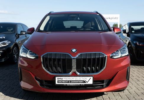BMW 220, 2026 3