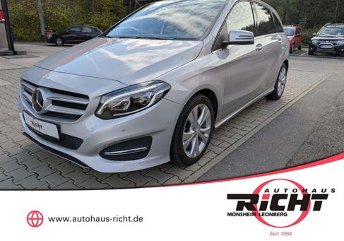Mercedes-Benz B 180, 2017