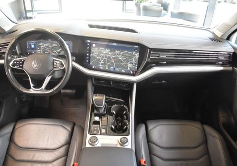 Volkswagen Touareg, 2022