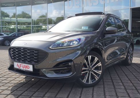 Ford Kuga, 2022