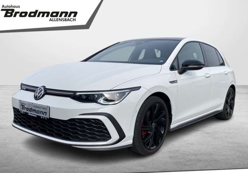 Volkswagen Golf, 2022