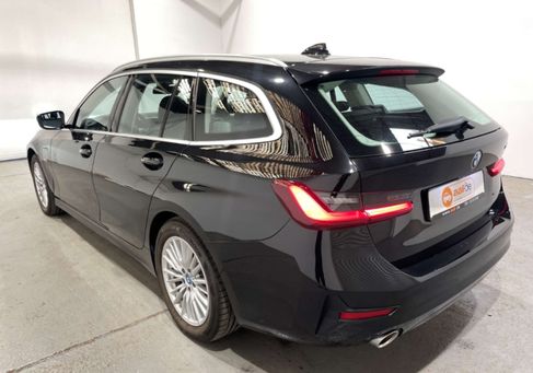 BMW 320, 2021