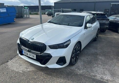 BMW 530, 2024 2