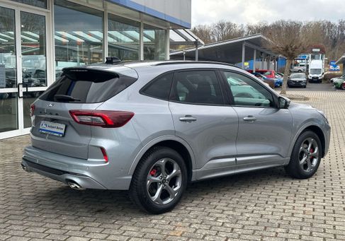 Ford Kuga, 2025