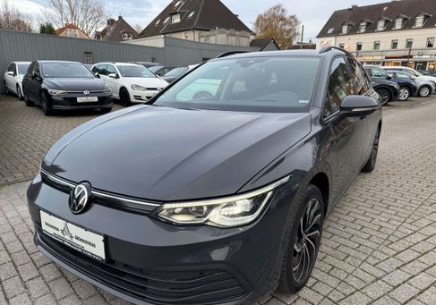 Volkswagen Golf, 2022