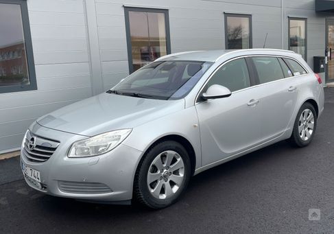 Opel Insignia, 2012