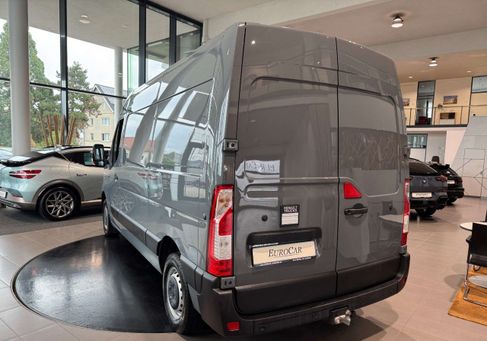 Renault Master, 2023