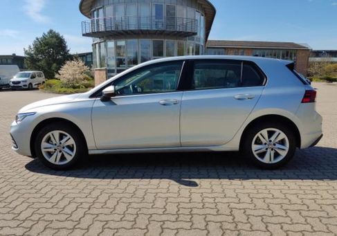 Volkswagen Golf, 2023 2