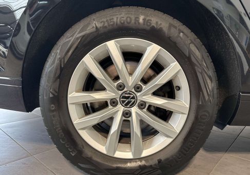 Volkswagen Passat Variant, 2023 3