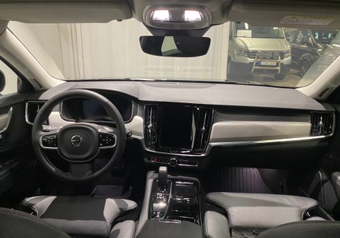 Volvo V90, 2026