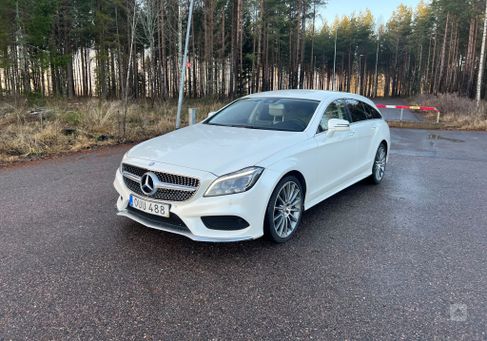 Mercedes-Benz CLS 350 Shooting Brake, 2015