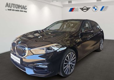 BMW 120, 2023