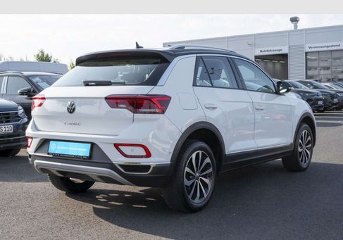 Volkswagen T-Roc, 2023